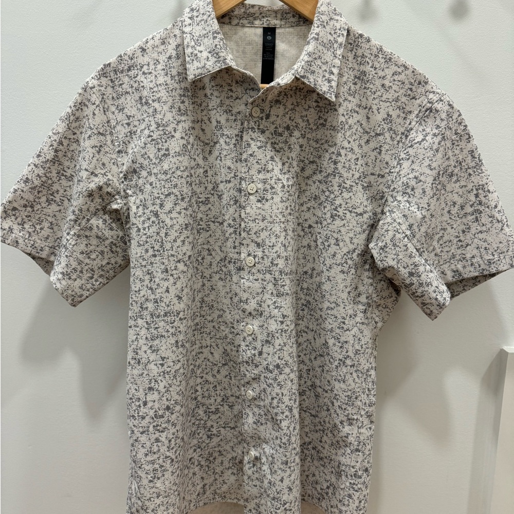 Men’s Lululemon White and Gray Casual Button Down Shirt